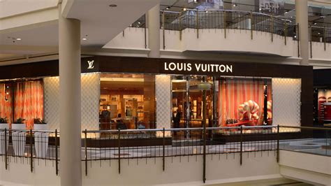 louis vuitton tysons galleria|louis vuitton tysons 2.